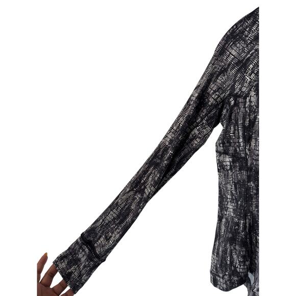 Lululemon Shirt Black White Long Sleeve Gym Workout Active Crewneck Size 4 - Picture 5 of 12